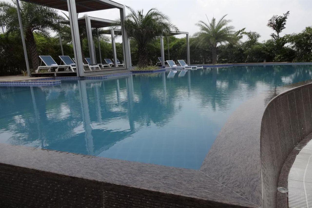 Avasa Hotel Hyderabad Bagian luar foto
