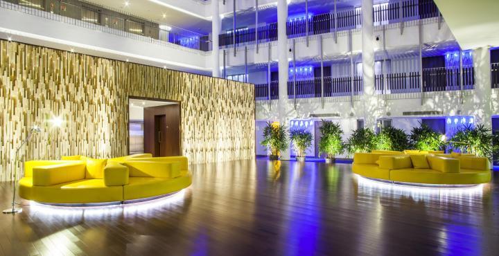 Avasa Hotel Hyderabad Bagian luar foto