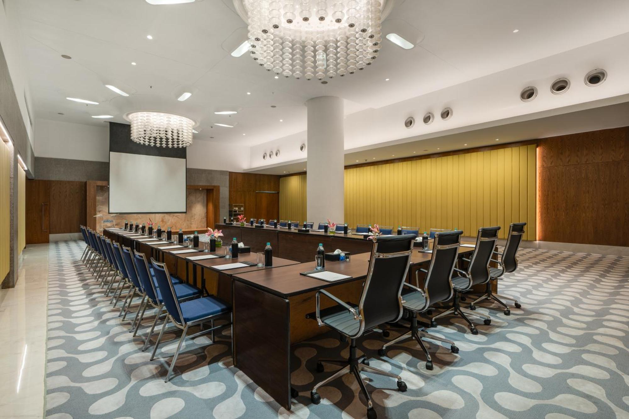 Avasa Hotel Hyderabad Bagian luar foto