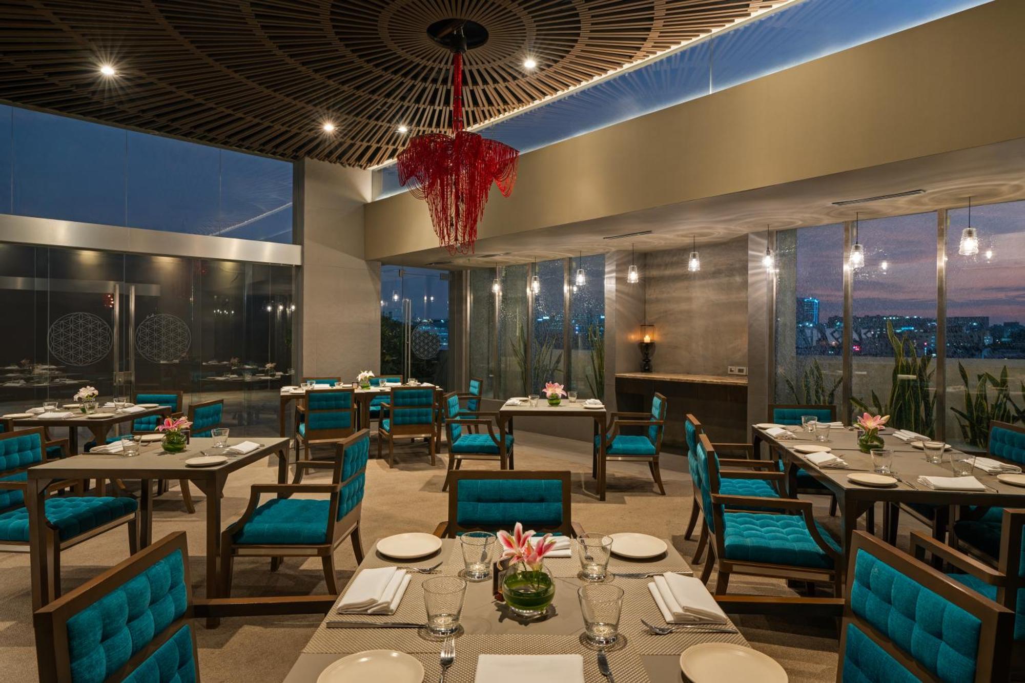 Avasa Hotel Hyderabad Bagian luar foto